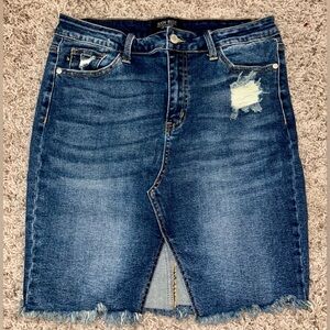 Women’s Judy Blue Denim Skirt Size Large